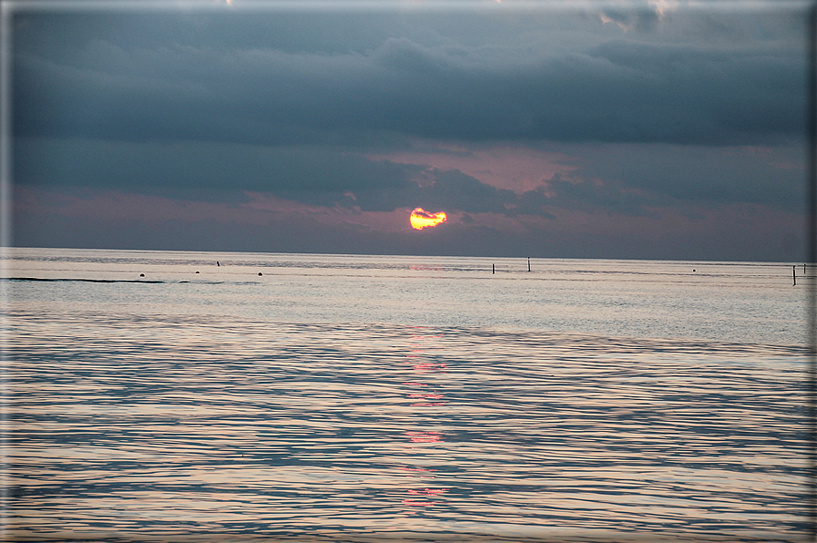 foto Alba e tramonto alle isole Maldive